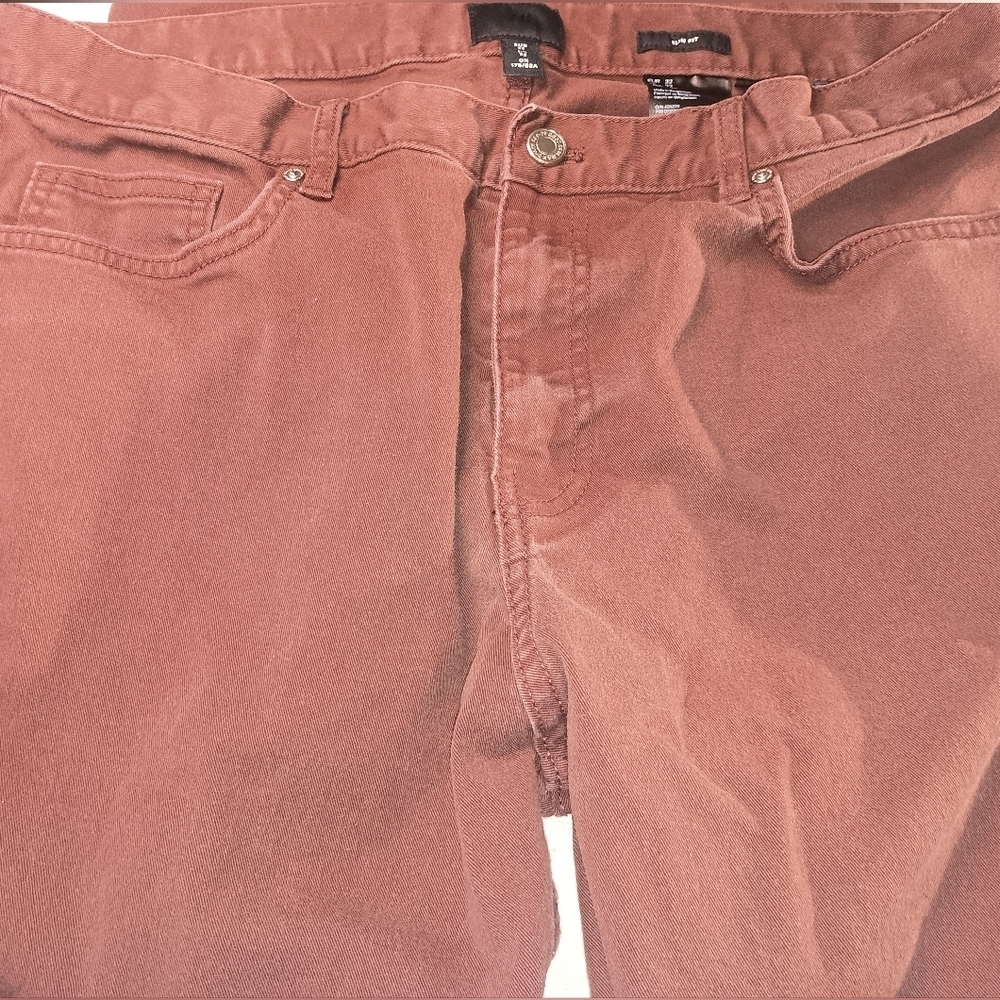 2/$30 H&M stretchy rust color jeans(#1,185)